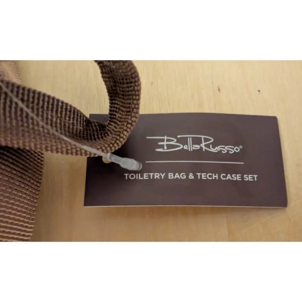 💧NWT Bella Russo Toiletry Bag and Tech Case Set